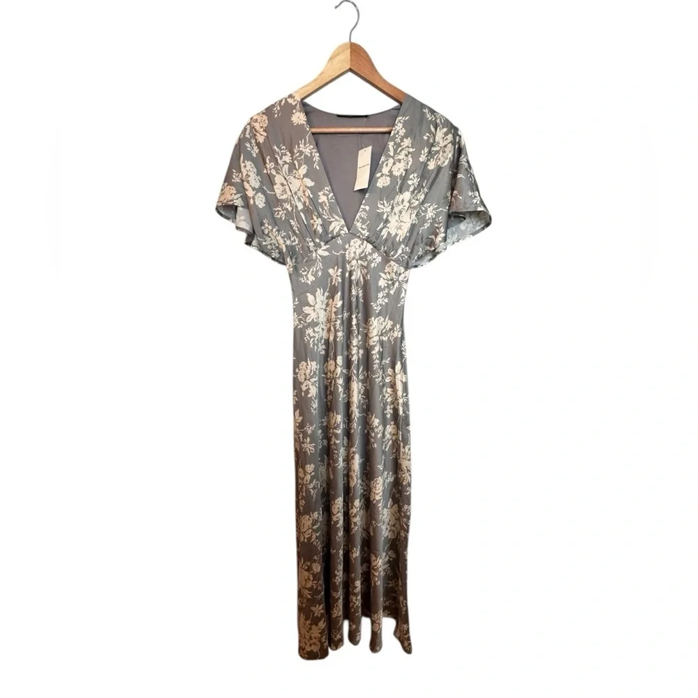 NWT Abercrombie Flutter Sleeve Satin Maxi Dress XS